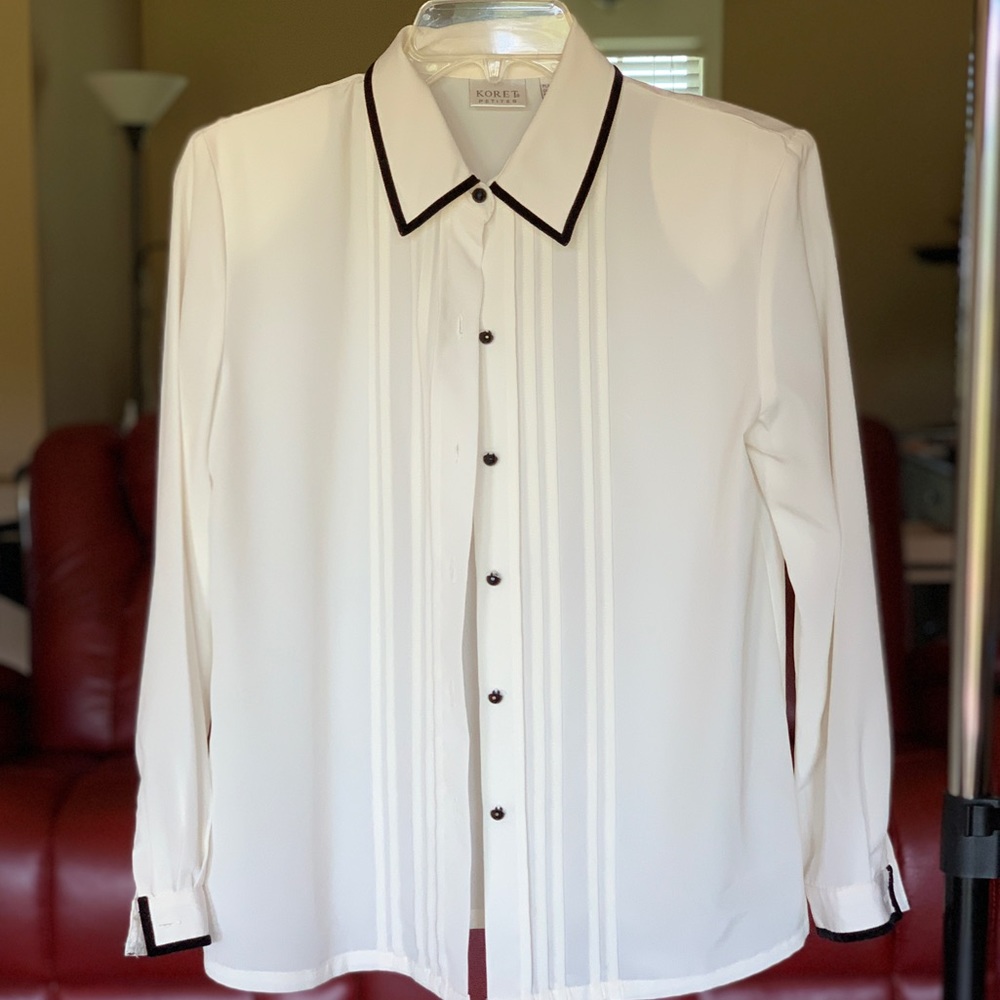 Snazzy button up